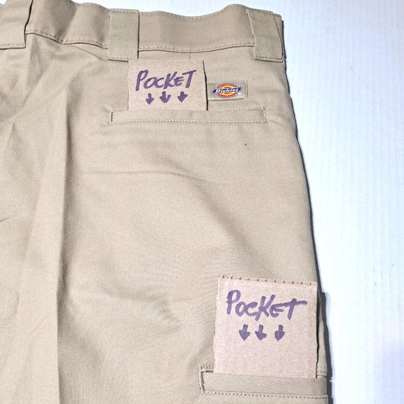 Dickies FLEX Shorts Mens Size 40" Khaki Work Relaxed Fit 5 pockets 11" inseam - Picture 9 of 13